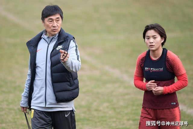 米勒31分黄蜂力克骑士止5连败 篮网险胜奇才